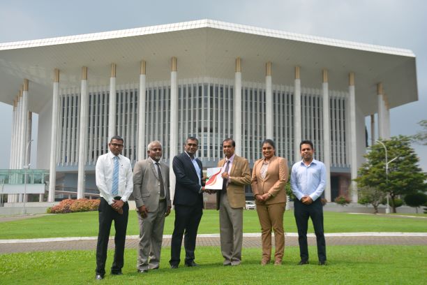 BMICH and SriLankan Airlines in agreement to help sustain MICE tourism