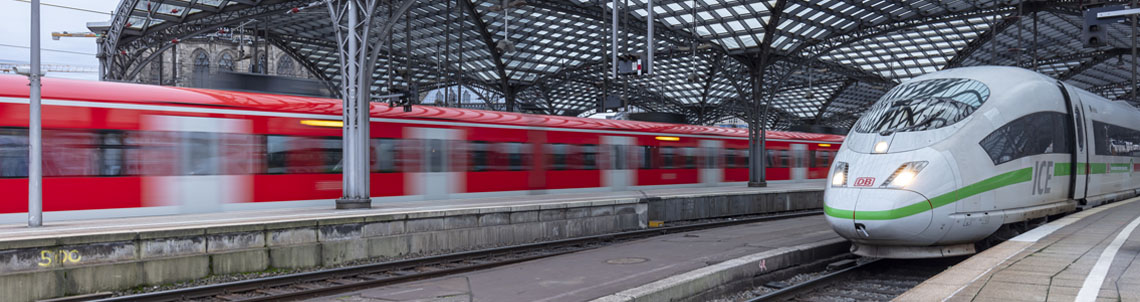 Rail And Fly